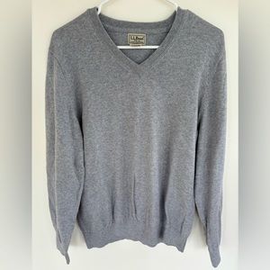 LL Bean Men's Sweater Gray Cashmere Blend V-Neck Long Sleeve Medium